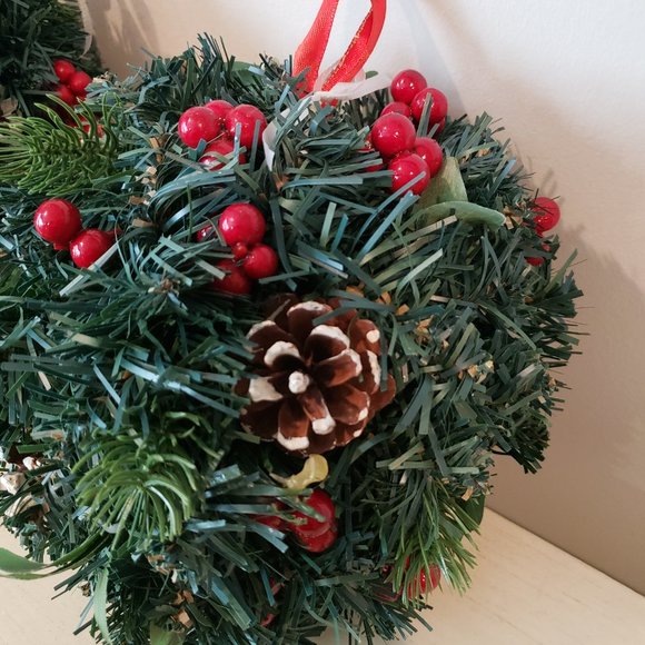 2 Round Christmas Orbs Garland Pinecones Berries, with Hangers - Picture 2 of 5